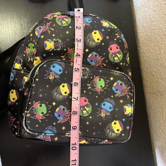 Funko POP Marvel: The Infinity Saga BLACKLIGHT Mini Backpack Target Exclusive - Picture 11 of 12